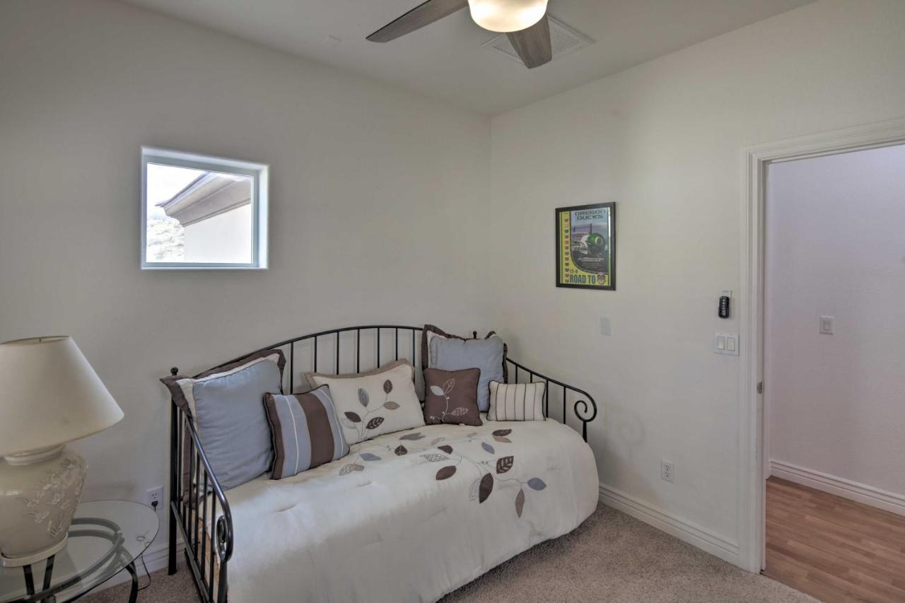 Desert Condo With Pool About 3 Miles To Colorado River! 布尔海德城 外观 照片